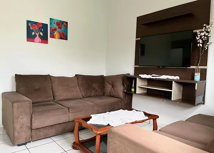 Apartamento A 100 Mts Hospital Cassems